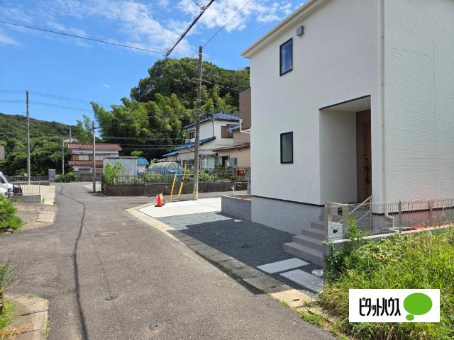 LiGNAGE　木更津市小浜　01期　1号棟 前面道路含む現地写真