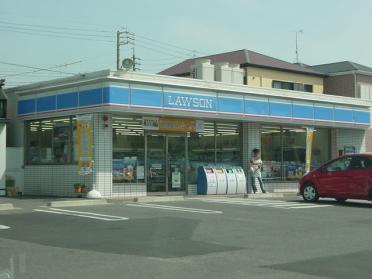 ローソン緑区曽根店：825m