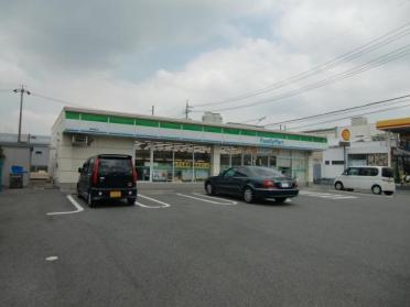 ファミリーマート緑浦里店：535m