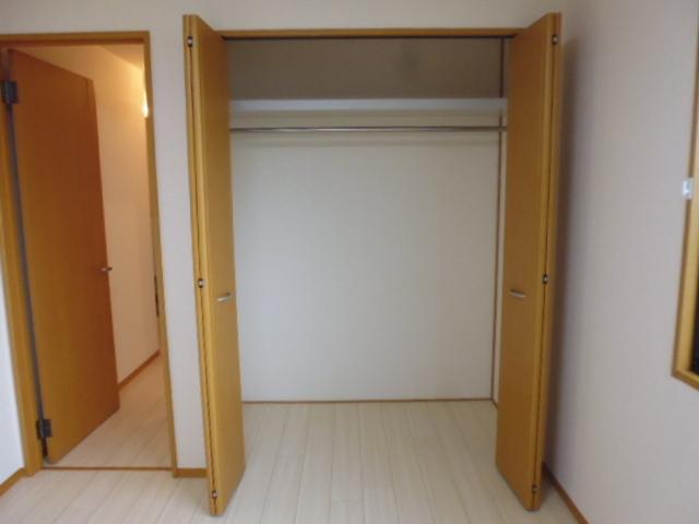 サン・パティオ　Ａ棟（101） 収納