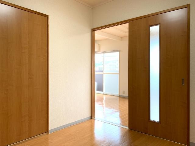 ＣＲＹＳＴＡＬ　ＰＡＬＡＣＥ（クリスタルパレス） 部屋画像