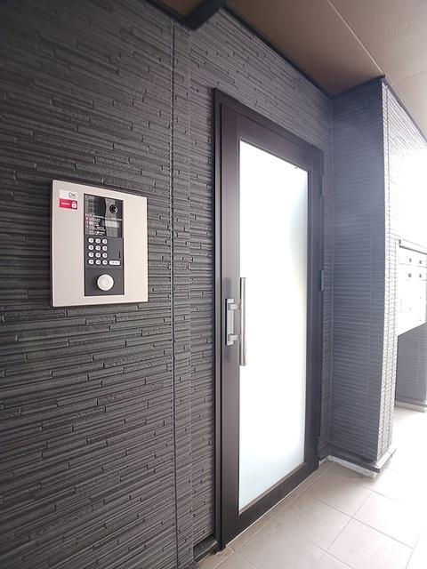 クラール岩塚（202） エントランス