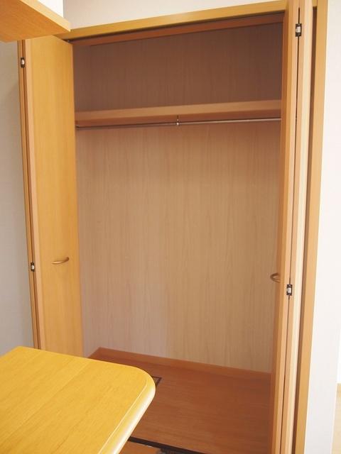 コルソ　セレノ（102） 収納