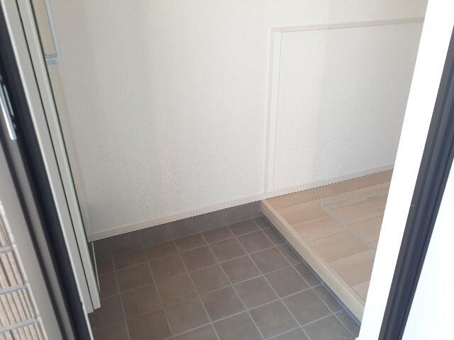 ｉｚｕｍｉ１（イズミ１）（101） 玄関