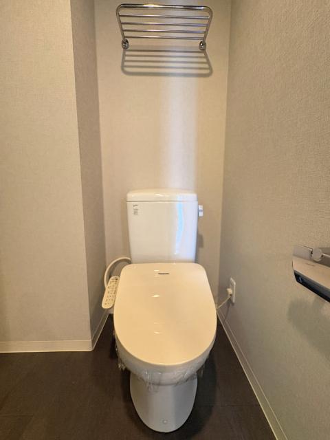 スクエア名駅南（412） トイレ