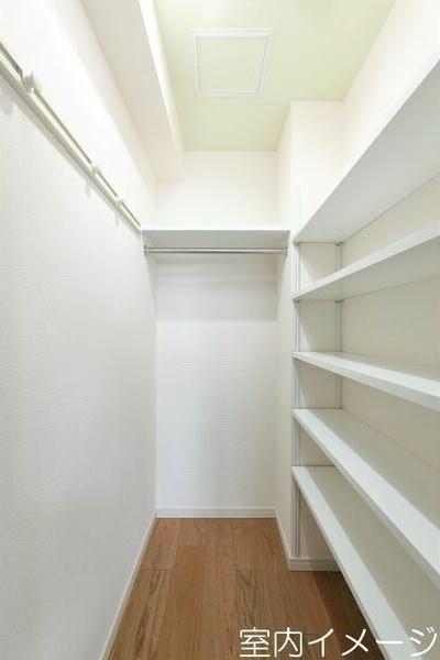 RIVO浅間町（601） 収納