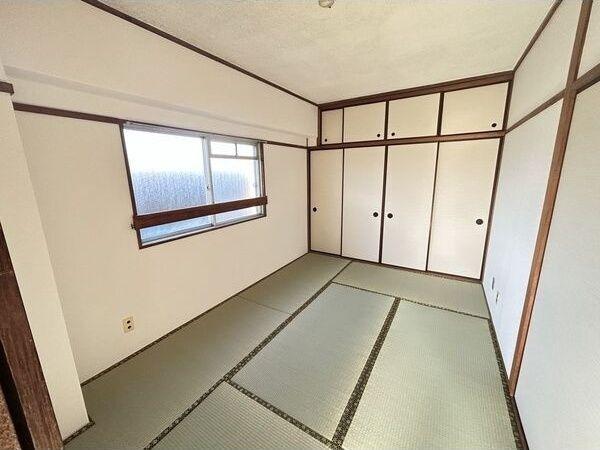 稲沢市小沢マンション 収納