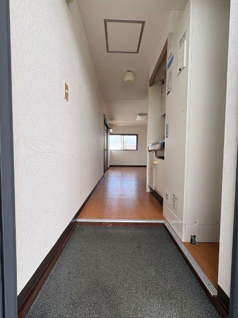 ライフステージ曙（3A） 玄関