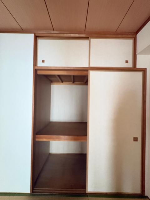 ヒルトップ藤ヶ丘（4B） 収納