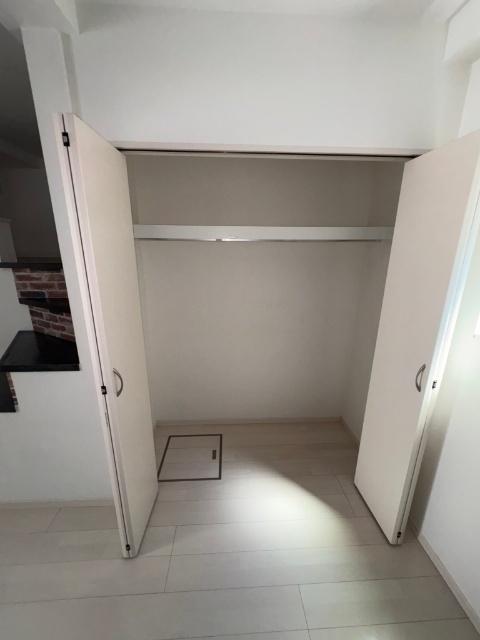 BRIQUE（102） 収納