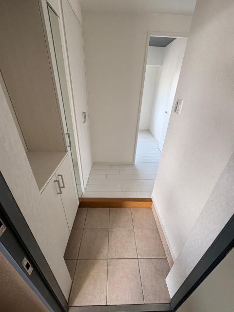 アマービレ中島（701） 玄関