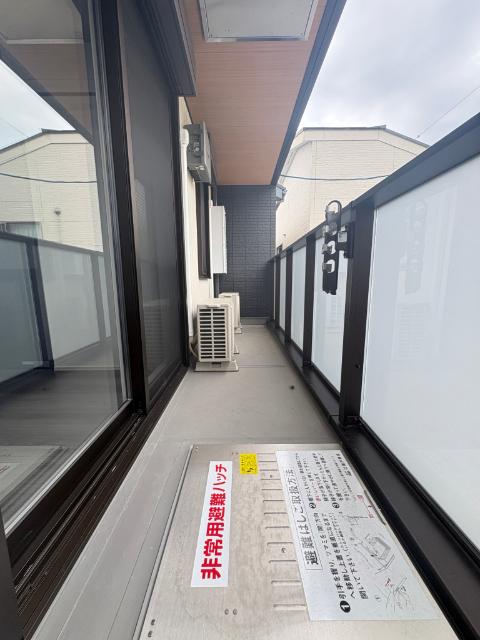 セレスティア草薙町（202） バルコニー