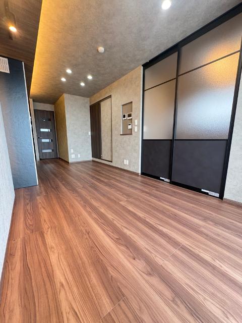 セレスティア草薙町（302） リビング