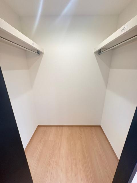 セレスティア草薙町（101） 収納