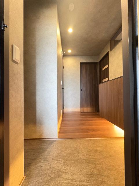 セレスティア草薙町（302） 玄関