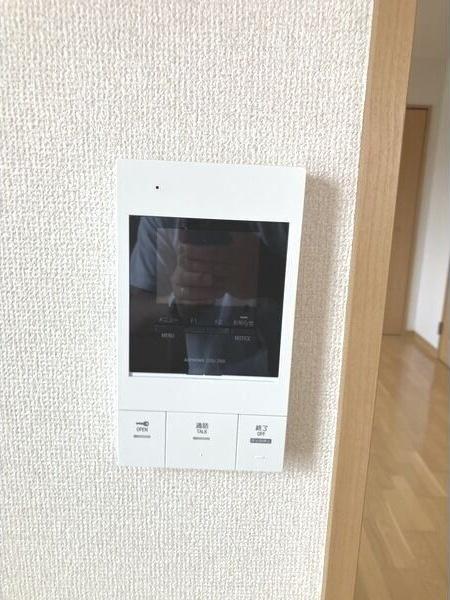 ウエストプレイストクヤマ（101） セキュリティ