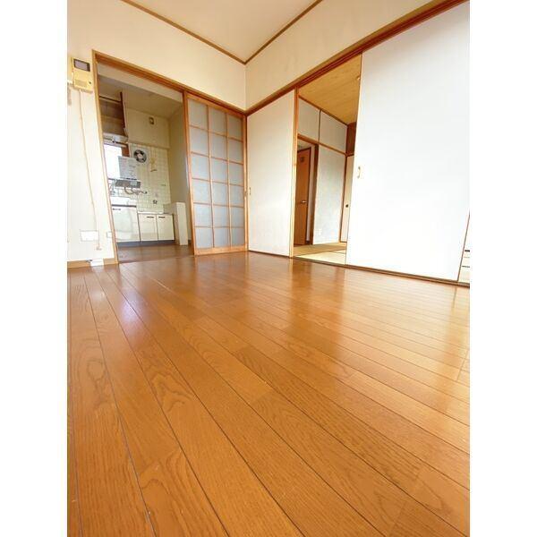 名古屋市北区長喜町マンション リビング