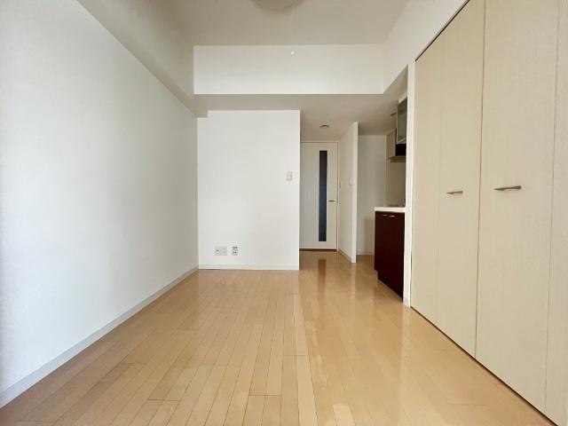 エステムプラザ名古屋駅前プライムタワー　（1210） リビング