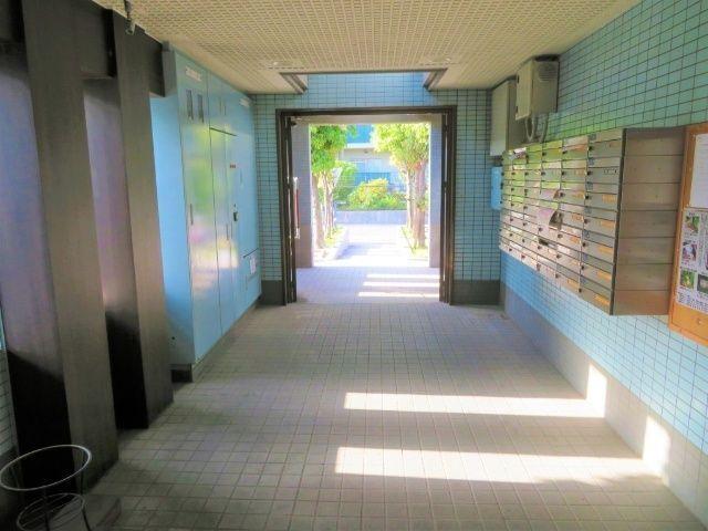 あおいマンション（302） ロビー