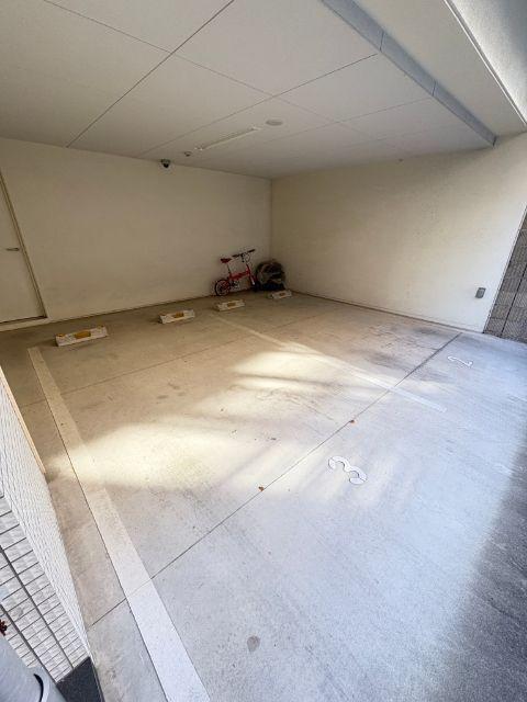 エステムコート名古屋ステーションクロス（1205） 駐車場