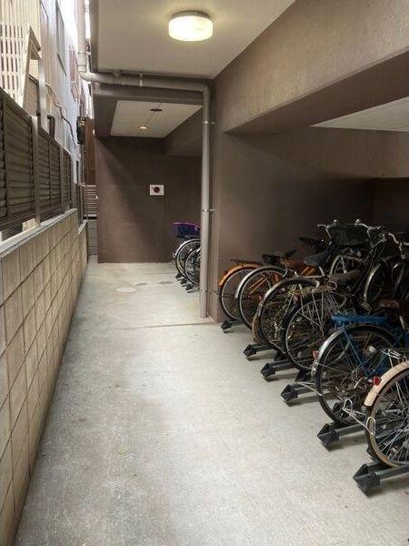エストゥルースプラス押切（802） 共有部分