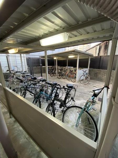 ワピタ名駅（103） 駐車場