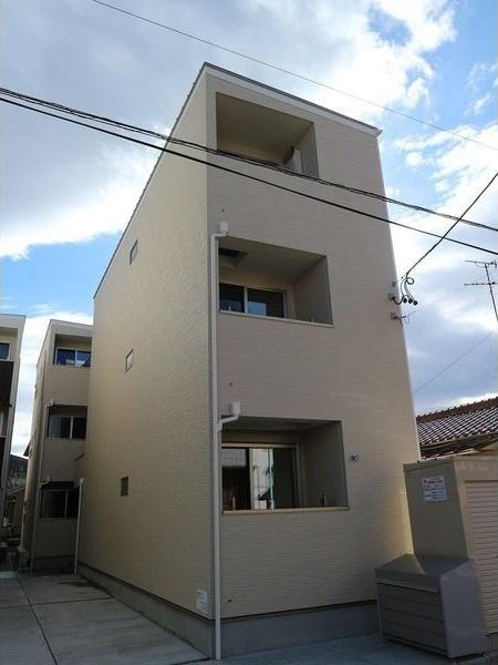 REGALEST VILLA（301） 外観
