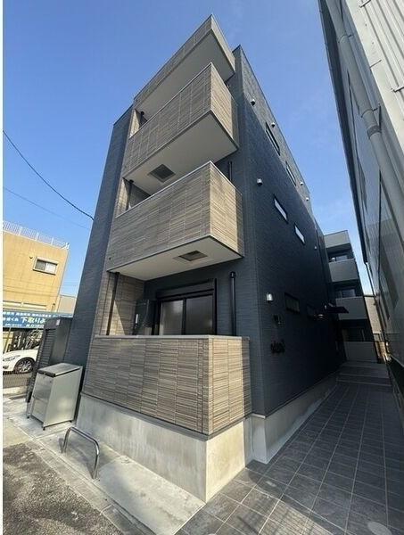 アルティス本陣（301） 外観