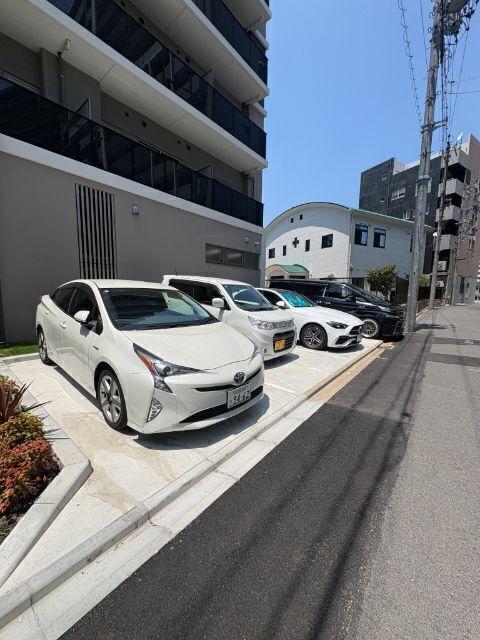 ファンファーレ黄金（1205） 駐車場