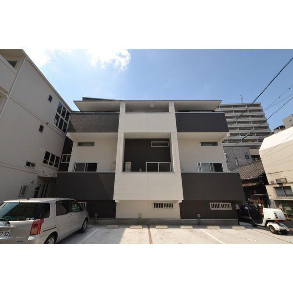 White Hills East 物件画像