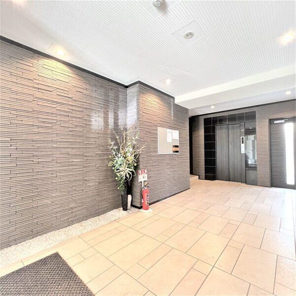 Kamezima Residence 物件画像