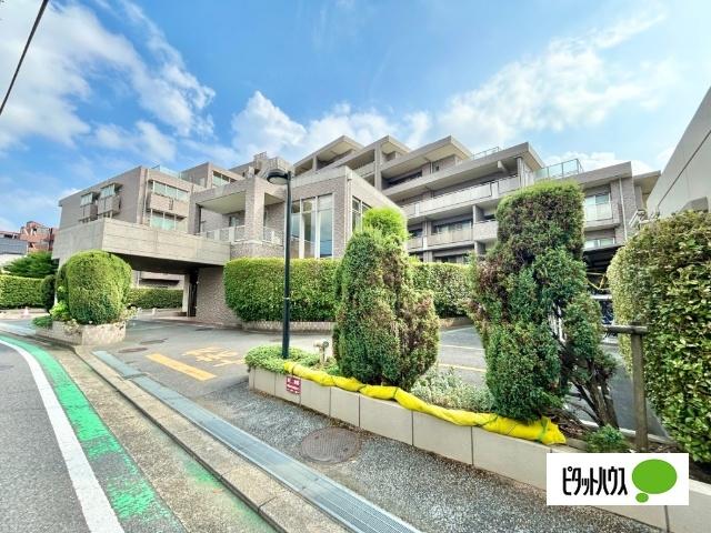 複数路線利用可能な便利な立地