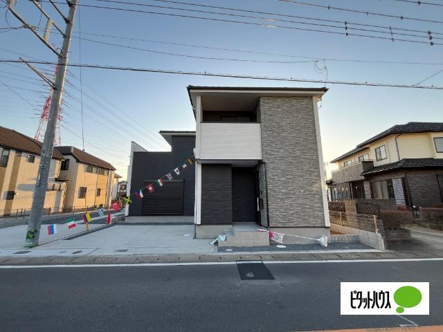 40坪の敷地にカースペース２台