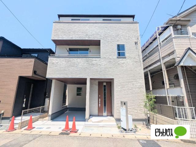 3階建て