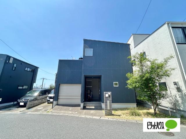 バイクガレージのあるお家！5月15日以降ご見学頂けます