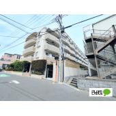 白を基調とし、明るい住まいで、お家に帰ってくるのが楽しみになりそうですね。