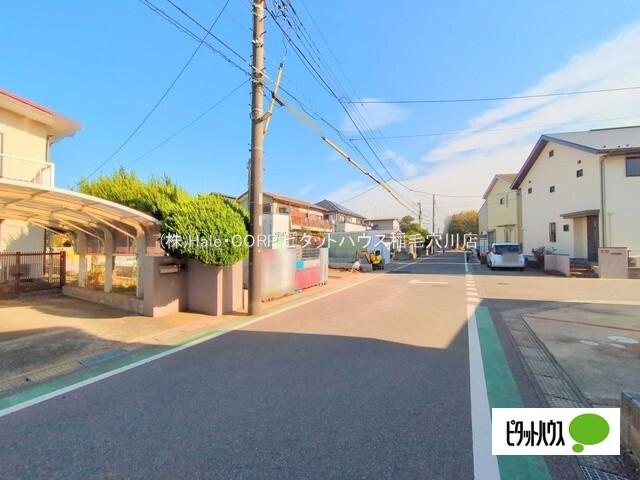 閑静な住宅街・小学校徒歩3分