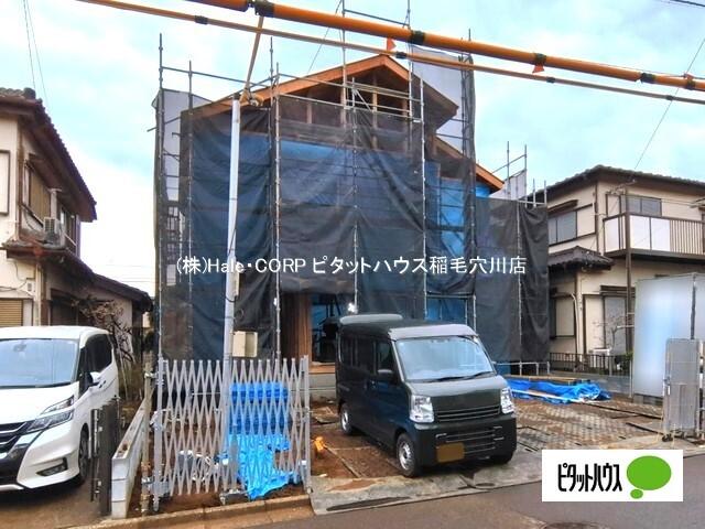 両面道路で開放感あり