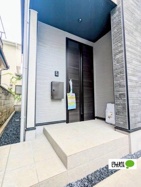 千葉市稲毛区天台６期 玄関