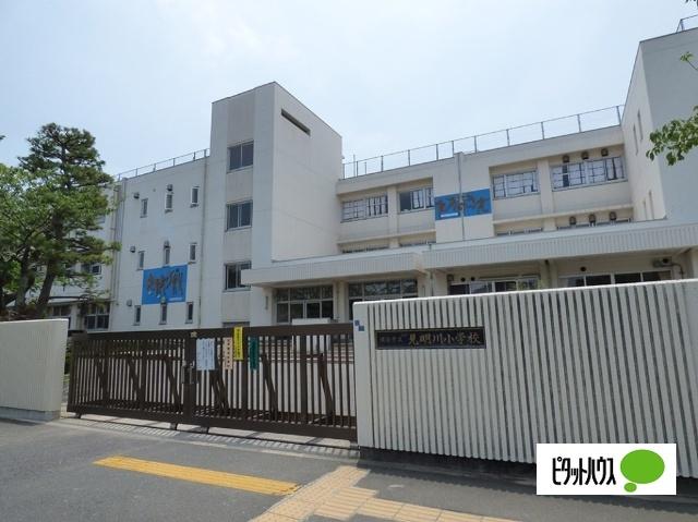 浦安市立見明川小学校