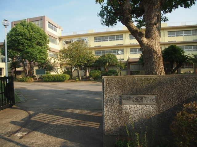 中学校