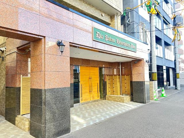 ダイアパレス美術館通 エントランス
