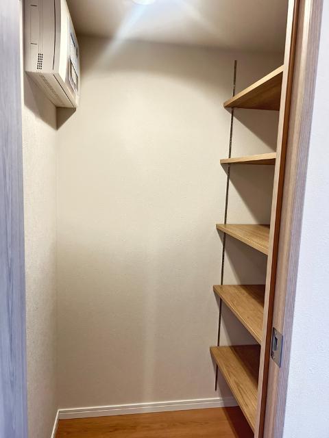 クレアホームズ旭ヶ丘ハイライズ 収納