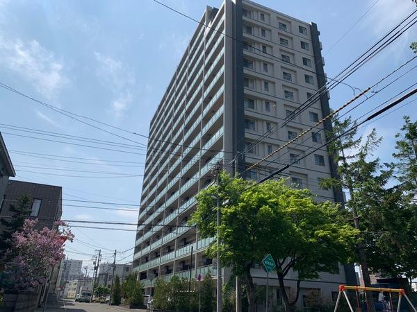 ライオンズ平岸ブライトオアシス 外観