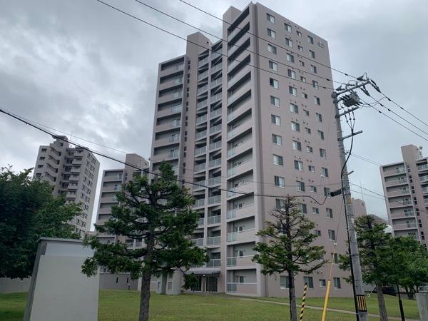 伏見サンタウン三号館 外観