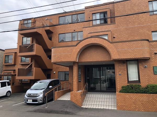 ライオンズマンション南二十四条 エントランス