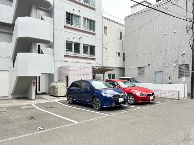 裏参道シティハウス 駐車場