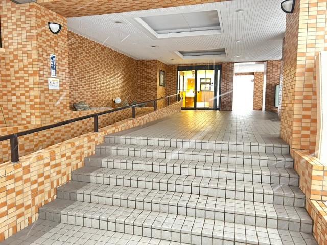 ダイアパレス北円山第３ エントランス