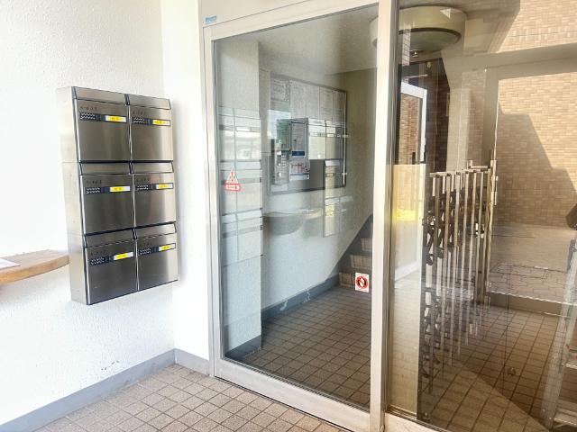 エスセーナ西岡A棟 ロビー