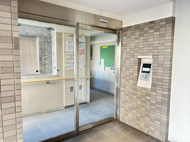 ラポール学園前 ロビー